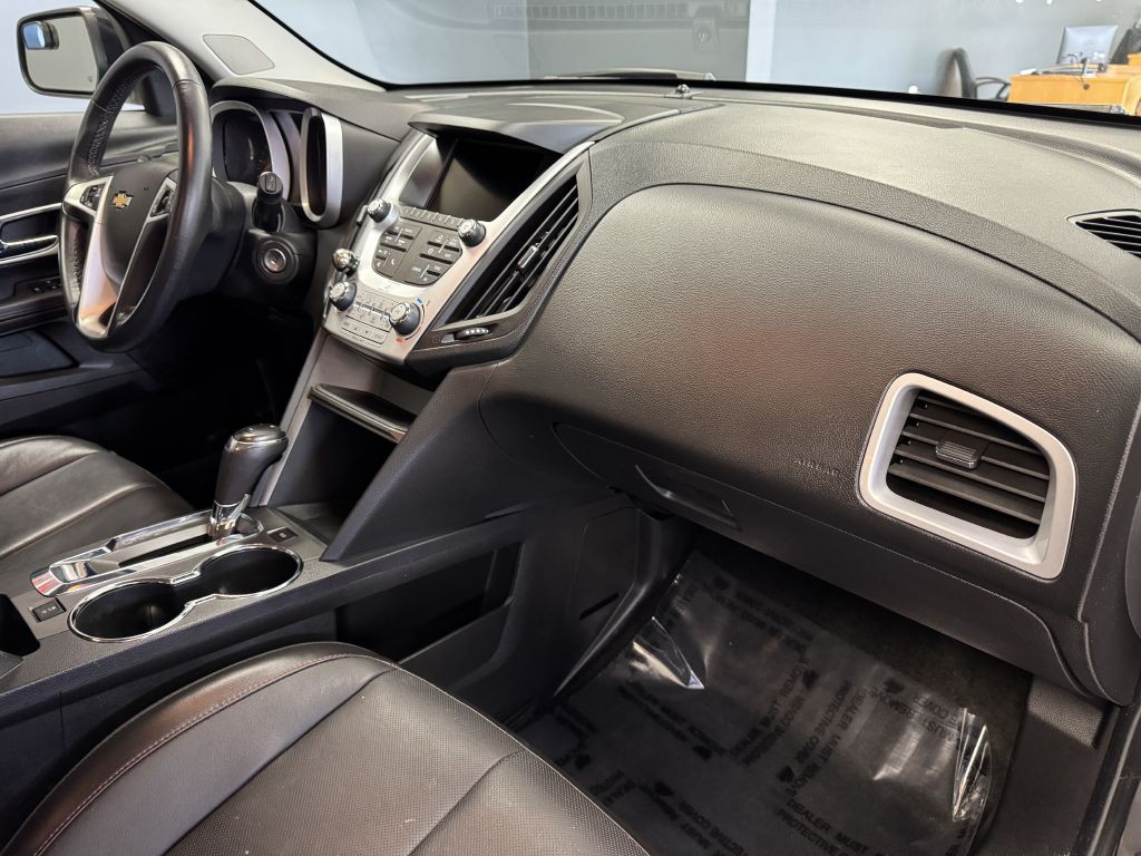 2017 Chevrolet Equinox Image 19