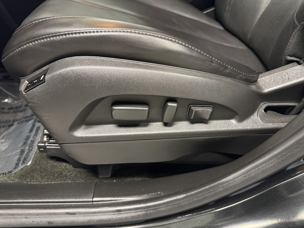 2017 Chevrolet Equinox Image 23