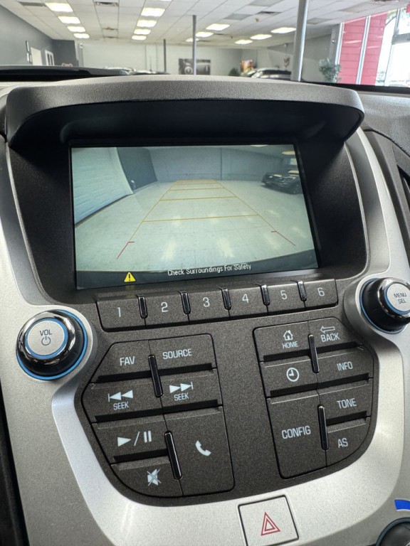 2017 Chevrolet Equinox Image 27