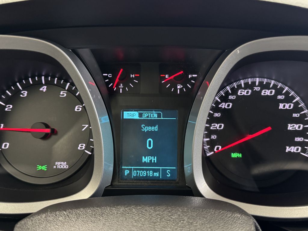 2017 Chevrolet Equinox Image 28