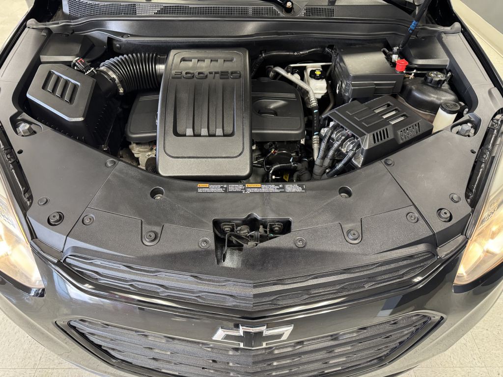 2017 Chevrolet Equinox Image 29