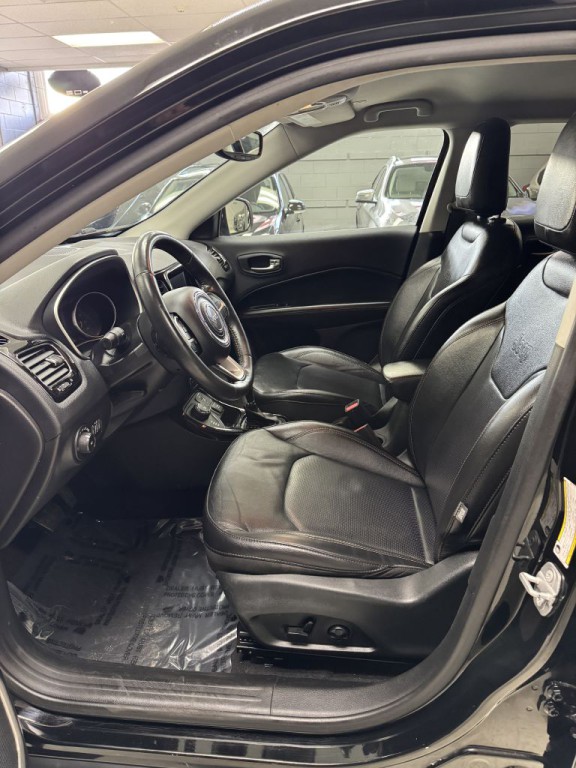 2019 Jeep Compass Image 16