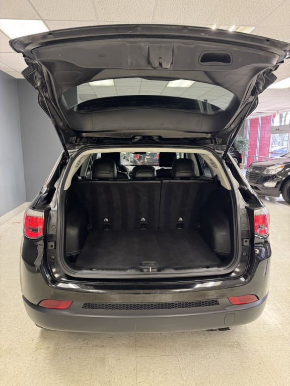 2019 Jeep Compass Image 11