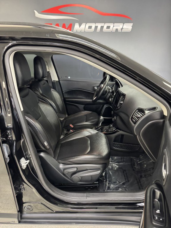 2019 Jeep Compass Image 15