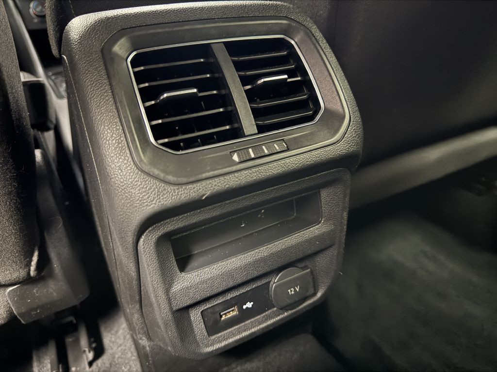 2018 Volkswagen Tiguan Image 22