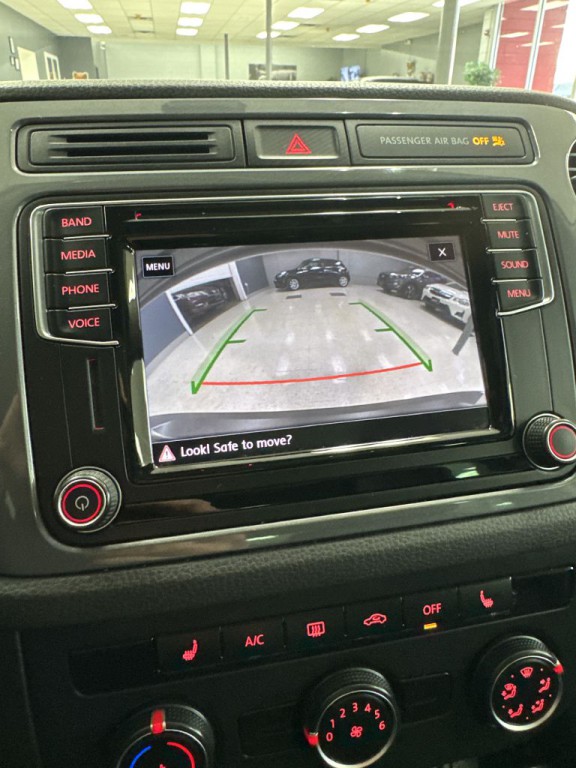 2017 Volkswagen Tiguan Image 31