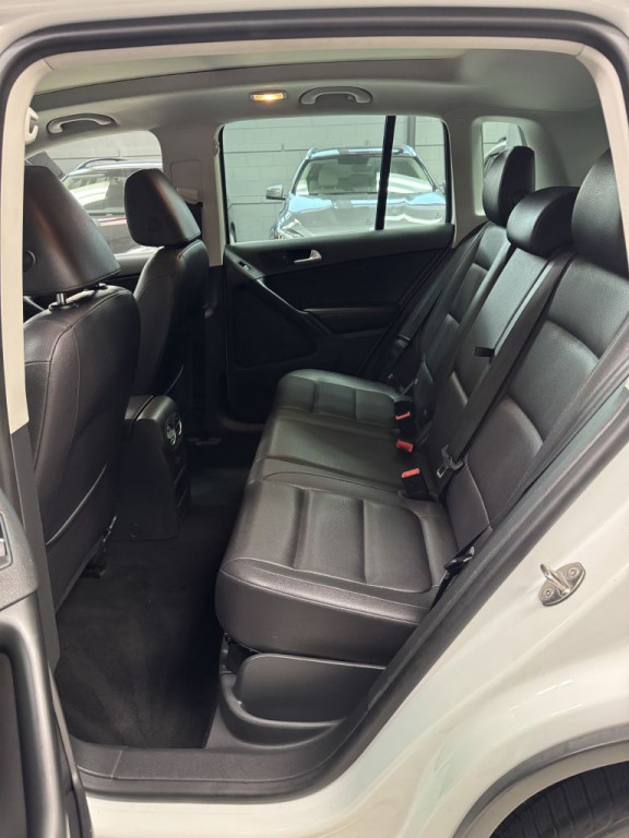 2016 Volkswagen Tiguan Image 15