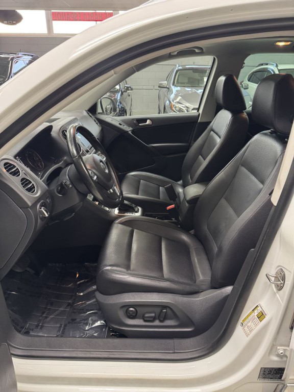 2016 Volkswagen Tiguan Image 17