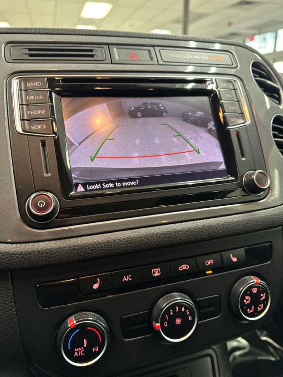 2016 Volkswagen Tiguan Image 28