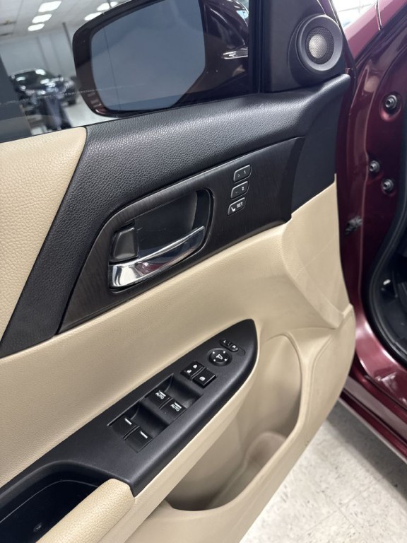 2014 Honda Accord Image 22