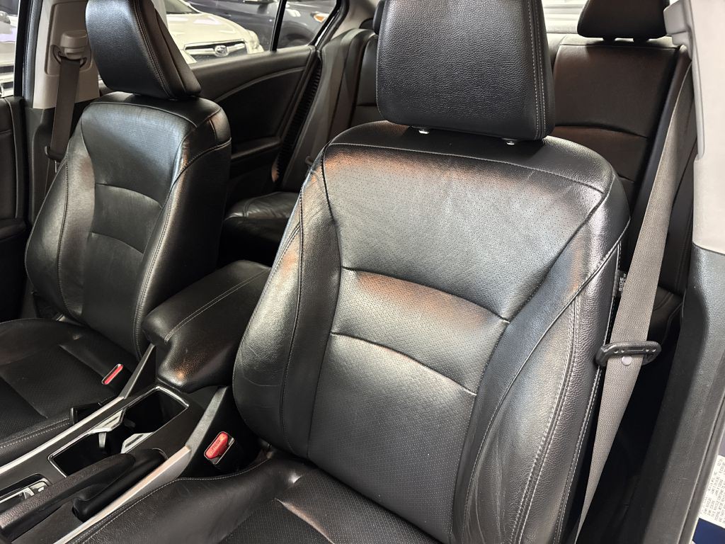 2015 Honda Accord Image 23