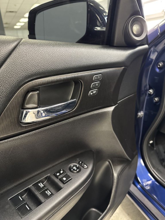 2015 Honda Accord Image 25