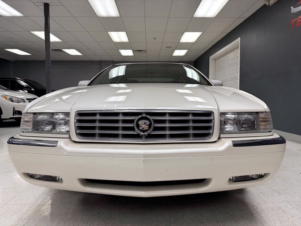 2002 Cadillac Eldorado Image 5
