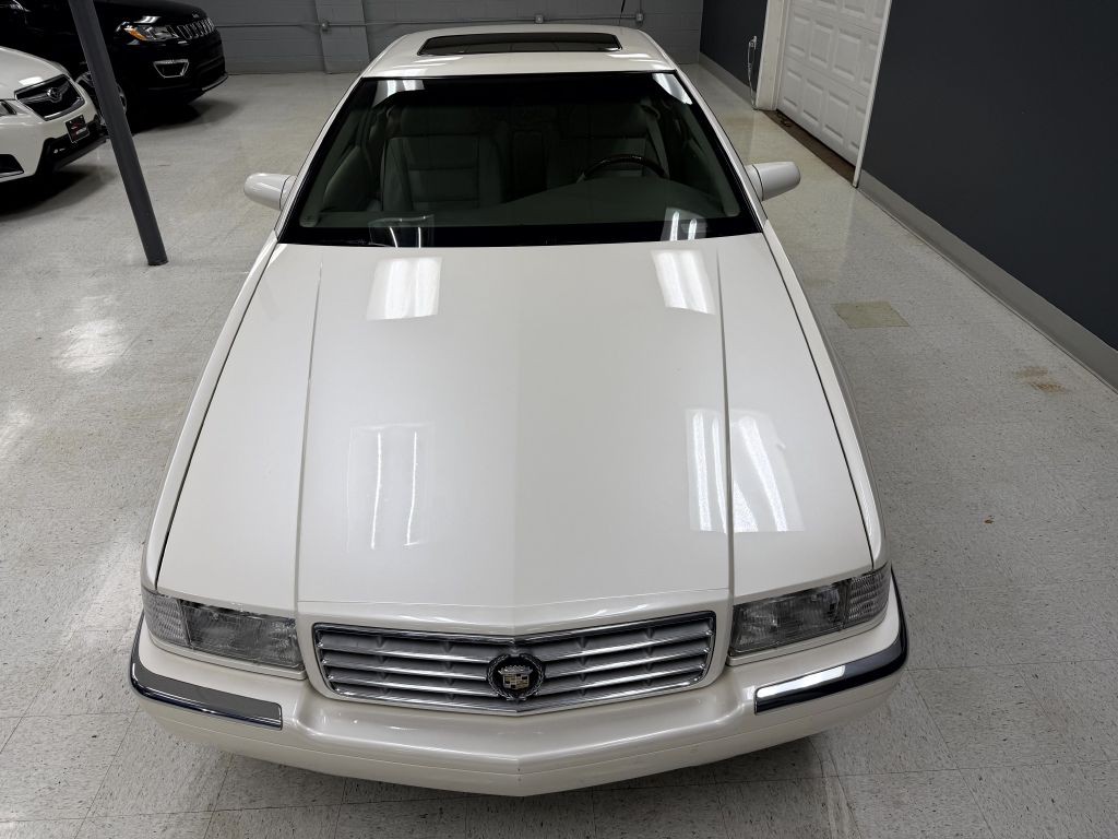 2002 Cadillac Eldorado Image 6