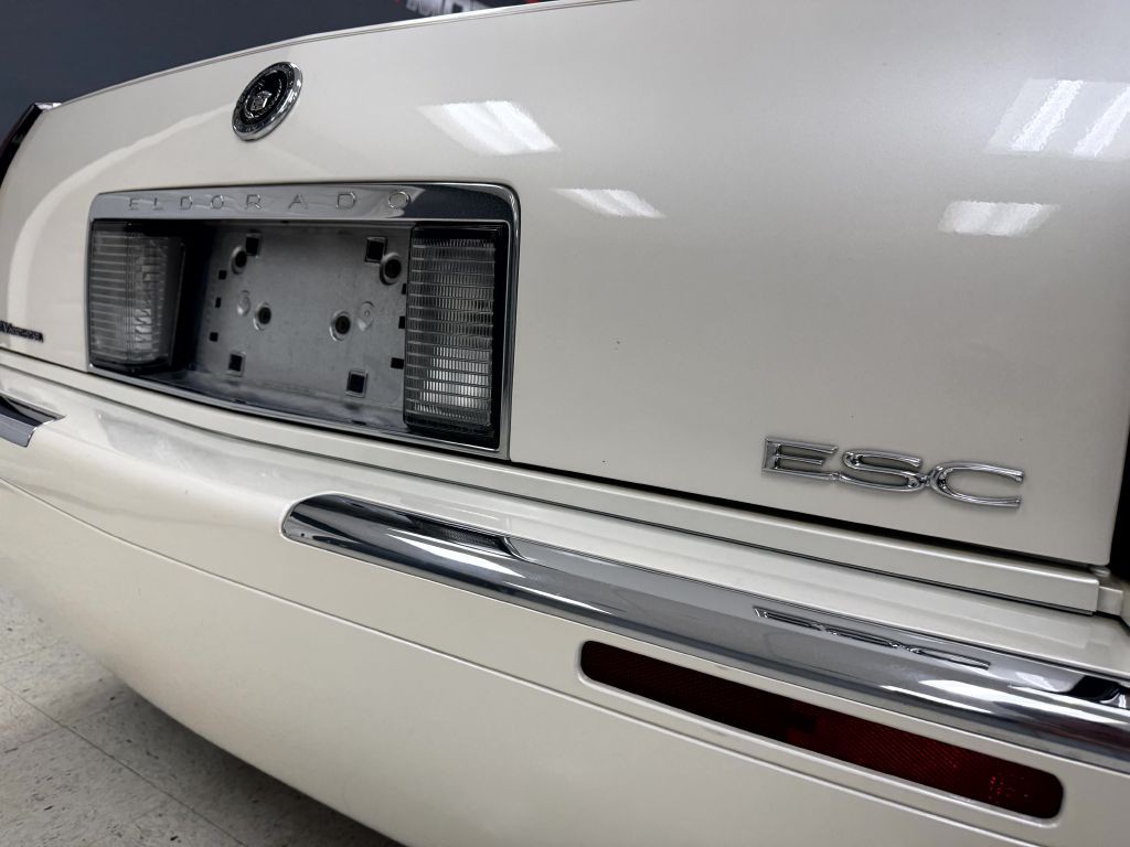 2002 Cadillac Eldorado Image 14