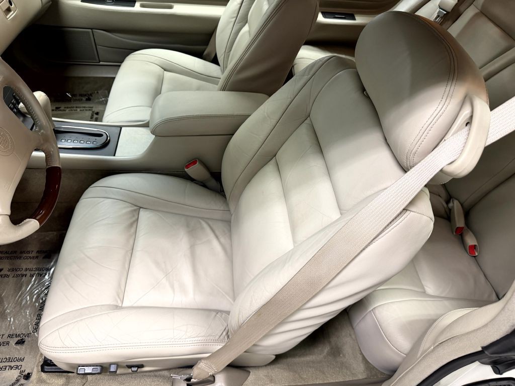 2002 Cadillac Eldorado Image 17