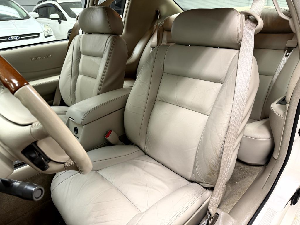 2002 Cadillac Eldorado Image 18