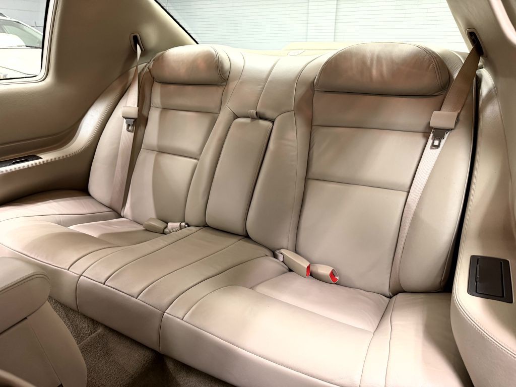 2002 Cadillac Eldorado Image 24
