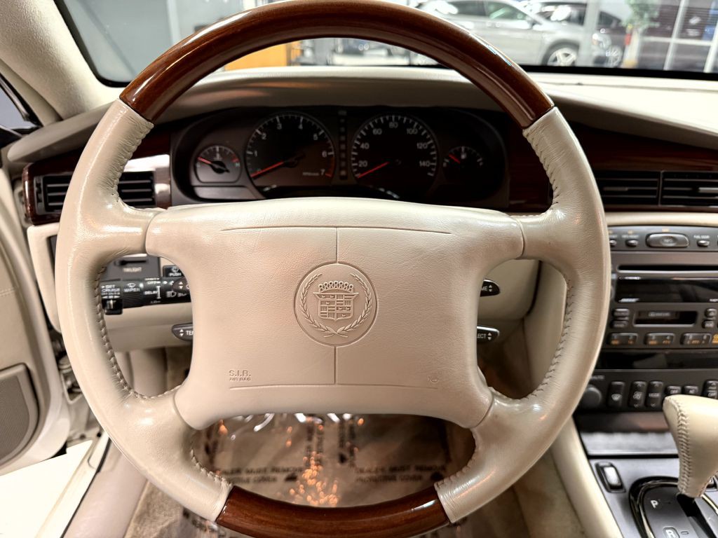 2002 Cadillac Eldorado Image 29