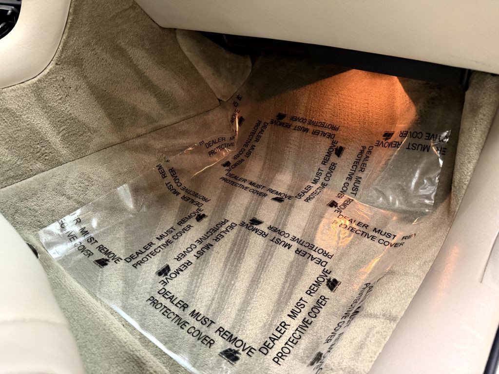 2002 Cadillac Eldorado Image 39