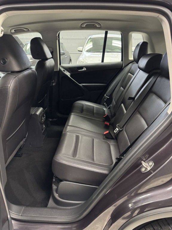 2016 Volkswagen Tiguan Image 14