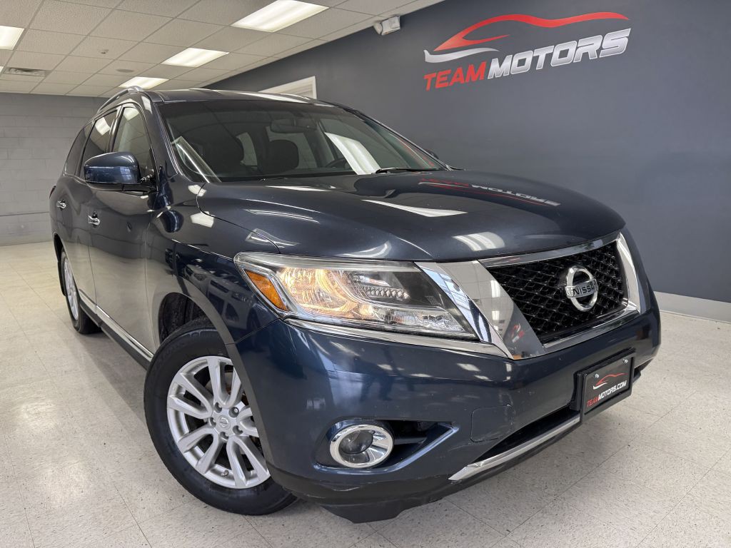 2016 Nissan Pathfinder Image 1