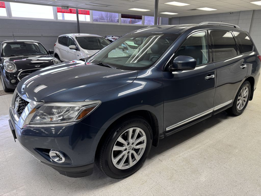 2016 Nissan Pathfinder Image 4