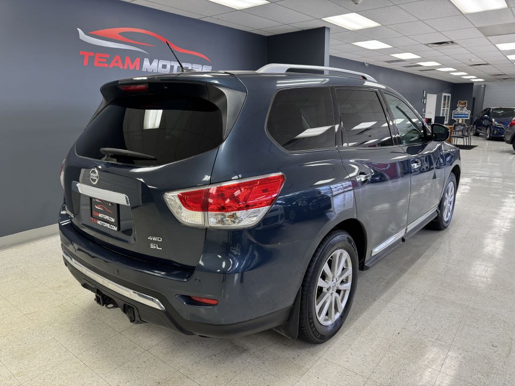 2016 Nissan Pathfinder Image 8