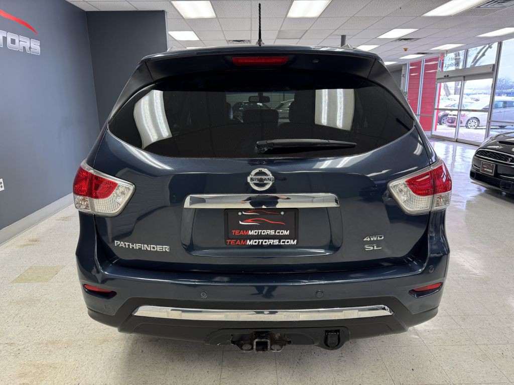 2016 Nissan Pathfinder Image 9