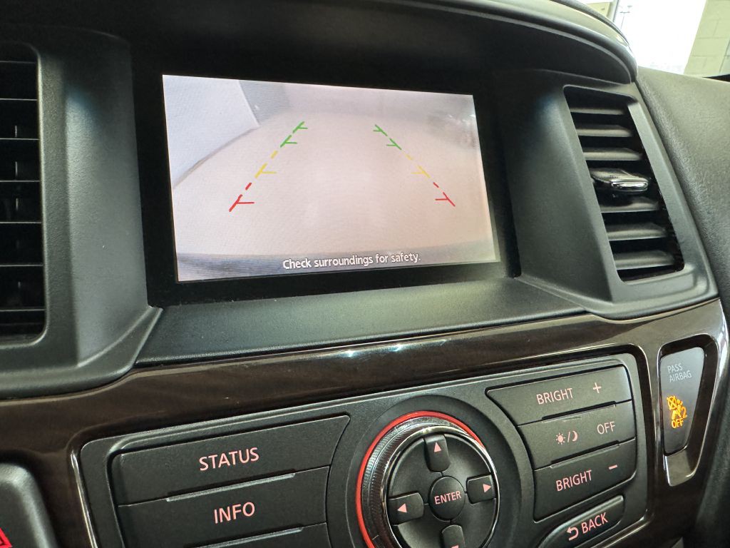 2016 Nissan Pathfinder Image 34