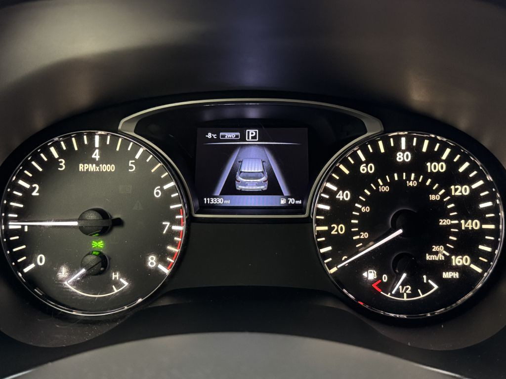 2016 Nissan Pathfinder Image 35