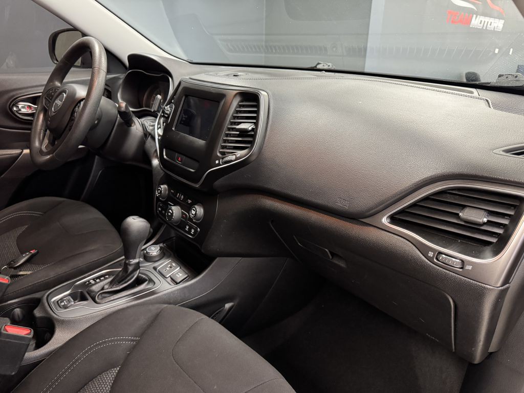 2020 Jeep Cherokee Image 22