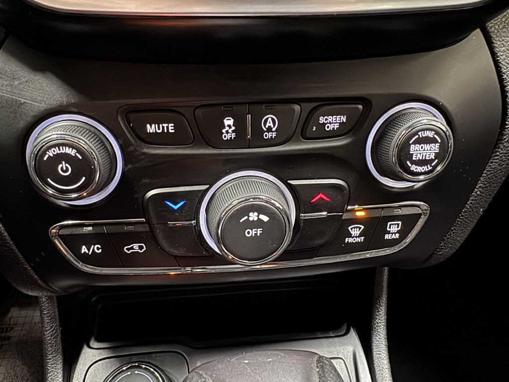 2020 Jeep Cherokee Image 30