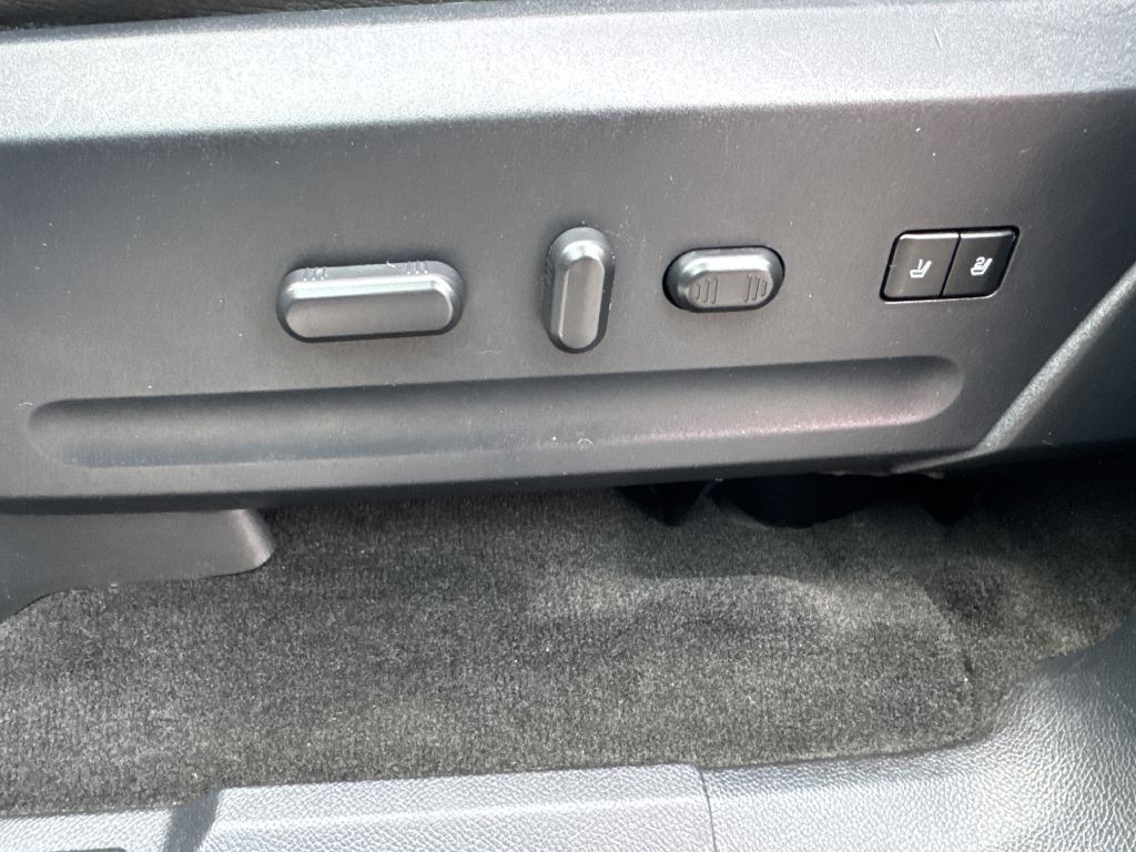 2016 Ford Expedition Image 29