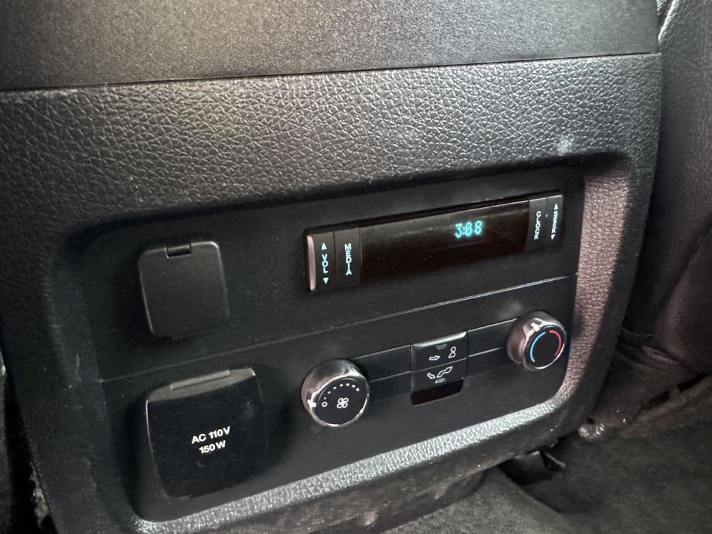 2016 Ford Expedition Image 30