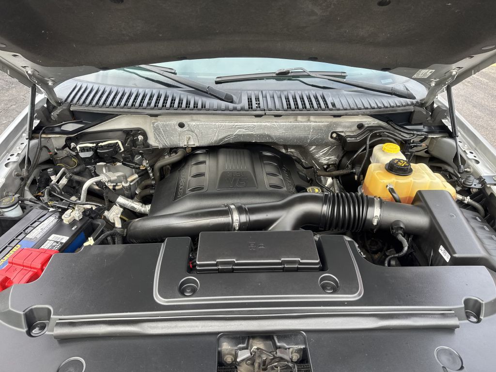 2016 Ford Expedition Image 38