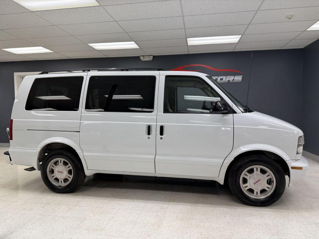 2005 GMC Safari Image 14