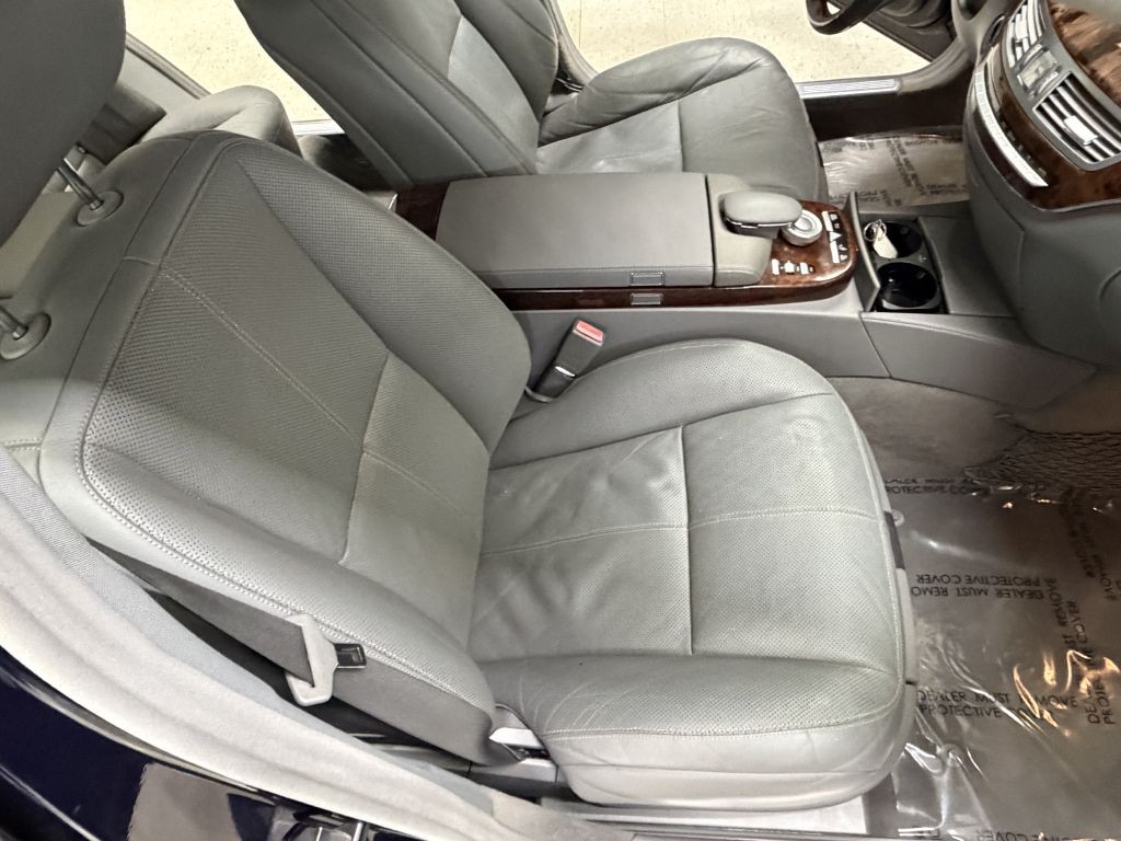2007 Mercedes-Benz S-Class Image 23