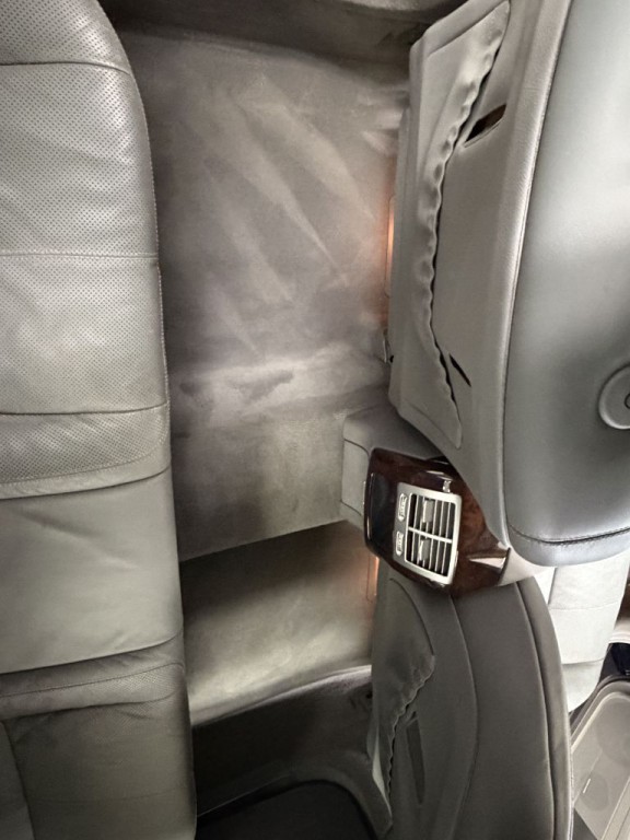 2007 Mercedes-Benz S-Class Image 28