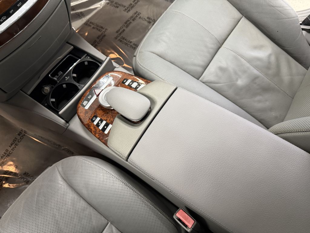 2007 Mercedes-Benz S-Class Image 29