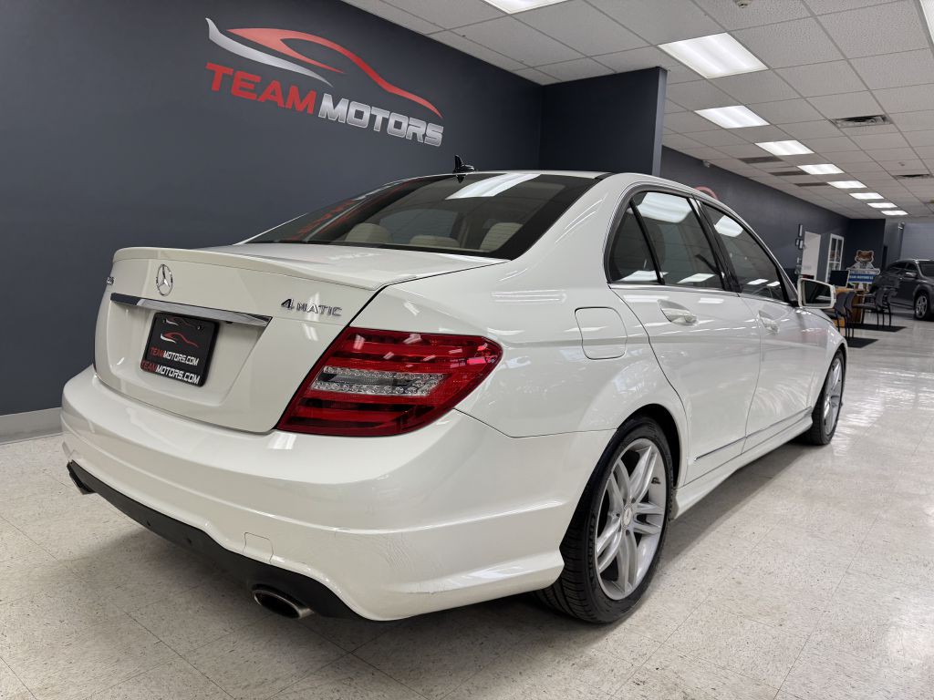 2012 Mercedes-Benz C-Class Image 7