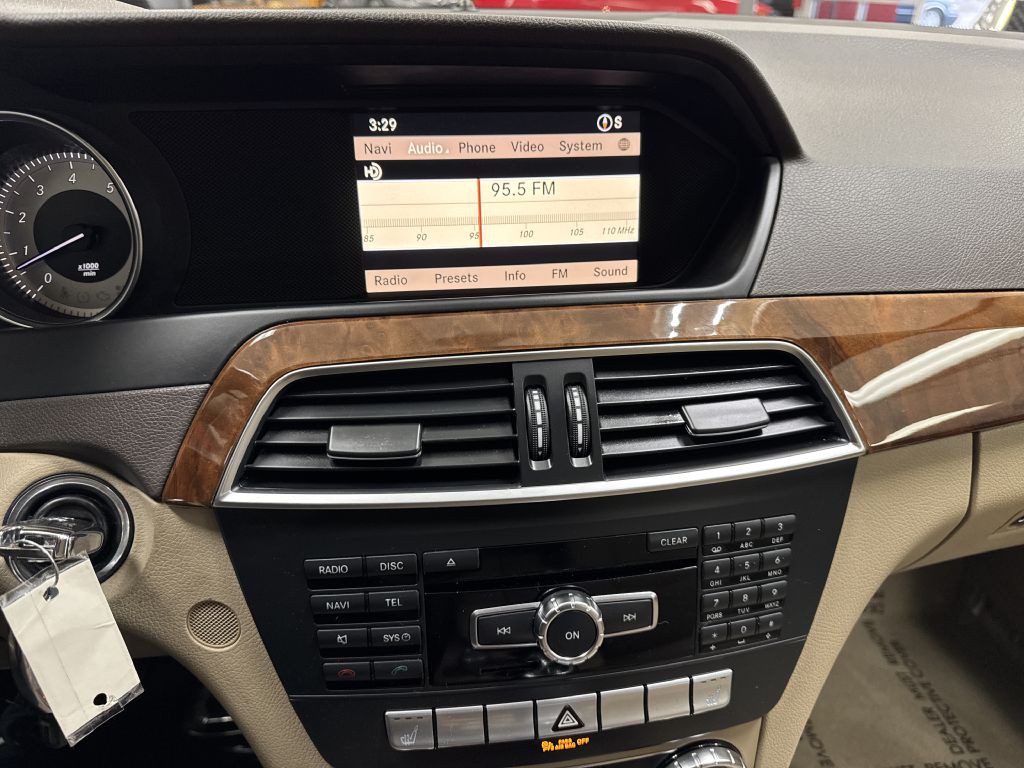 2012 Mercedes-Benz C-Class Image 29