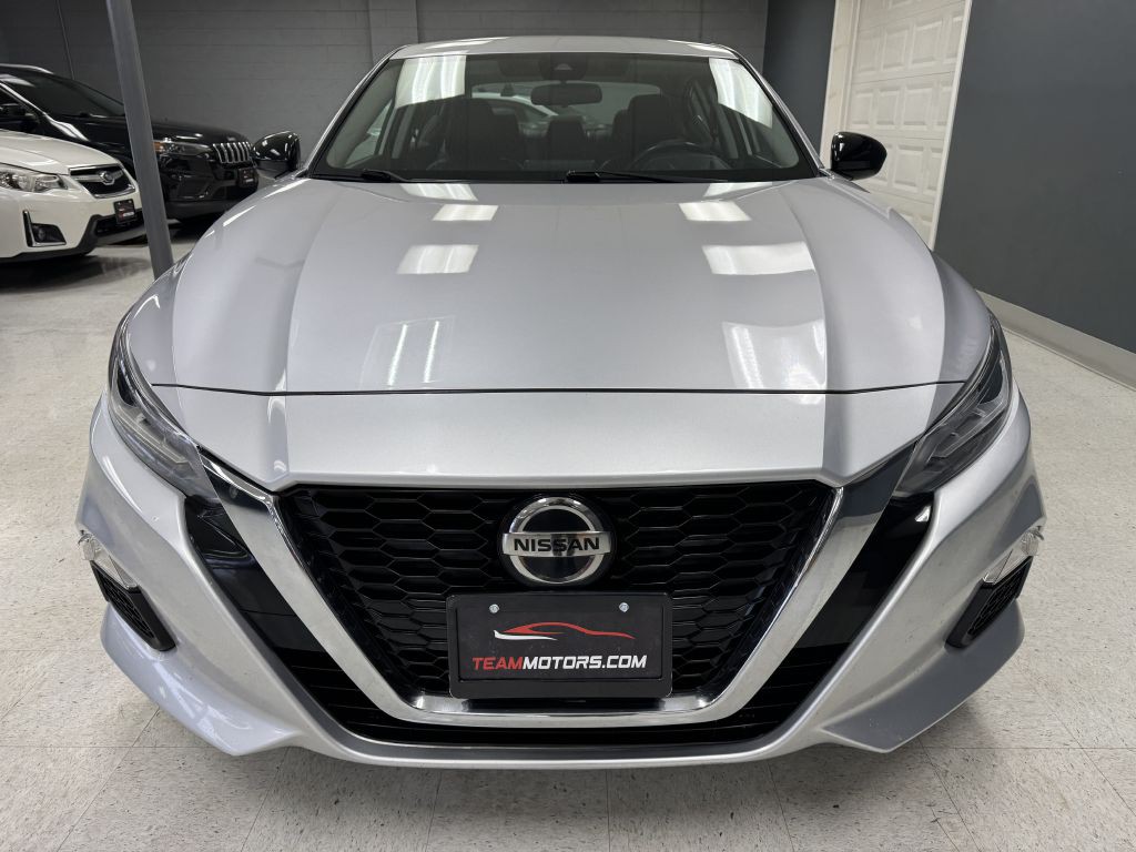 2020 Nissan Altima Image 3