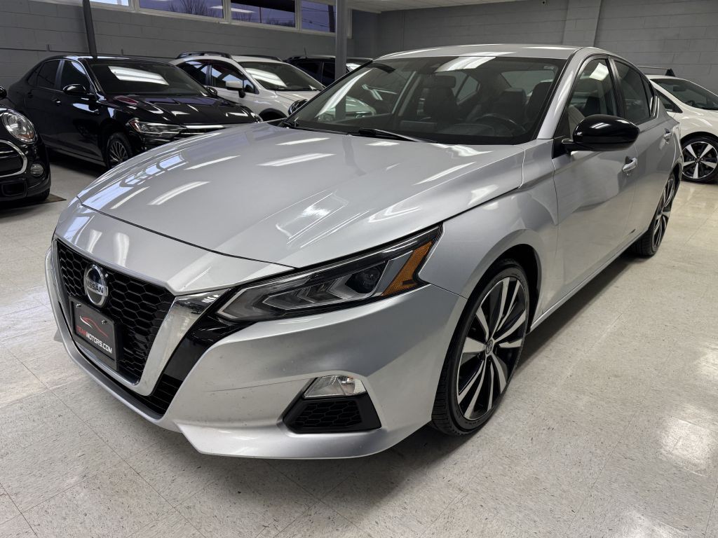 2020 Nissan Altima Image 4