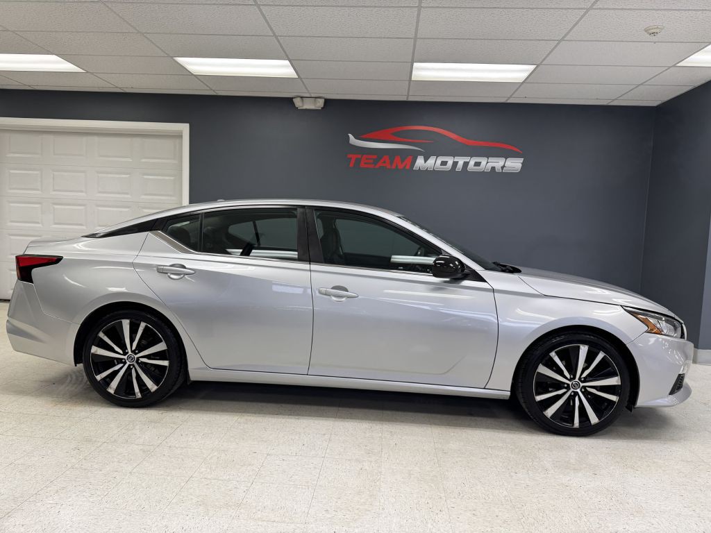 2020 Nissan Altima Image 5