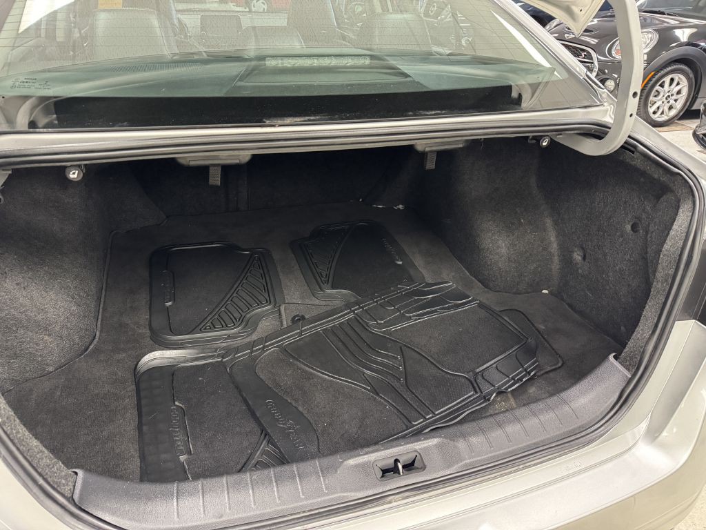 2020 Nissan Altima Image 11