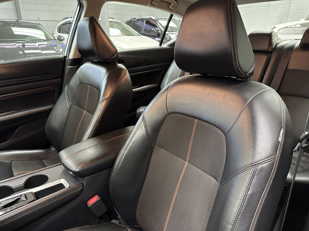 2020 Nissan Altima Image 20