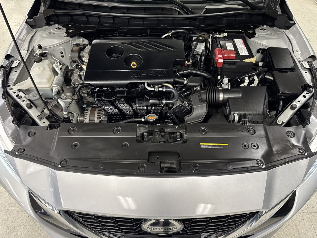 2020 Nissan Altima Image 28