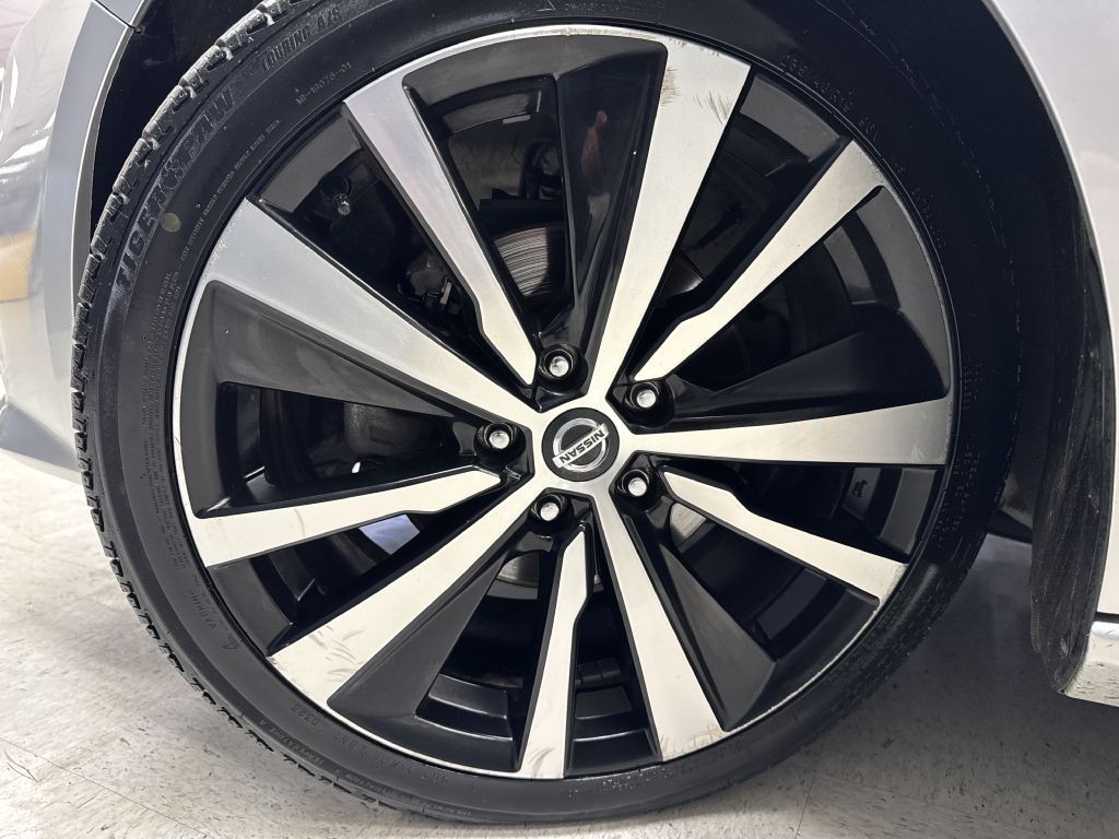 2020 Nissan Altima Image 29