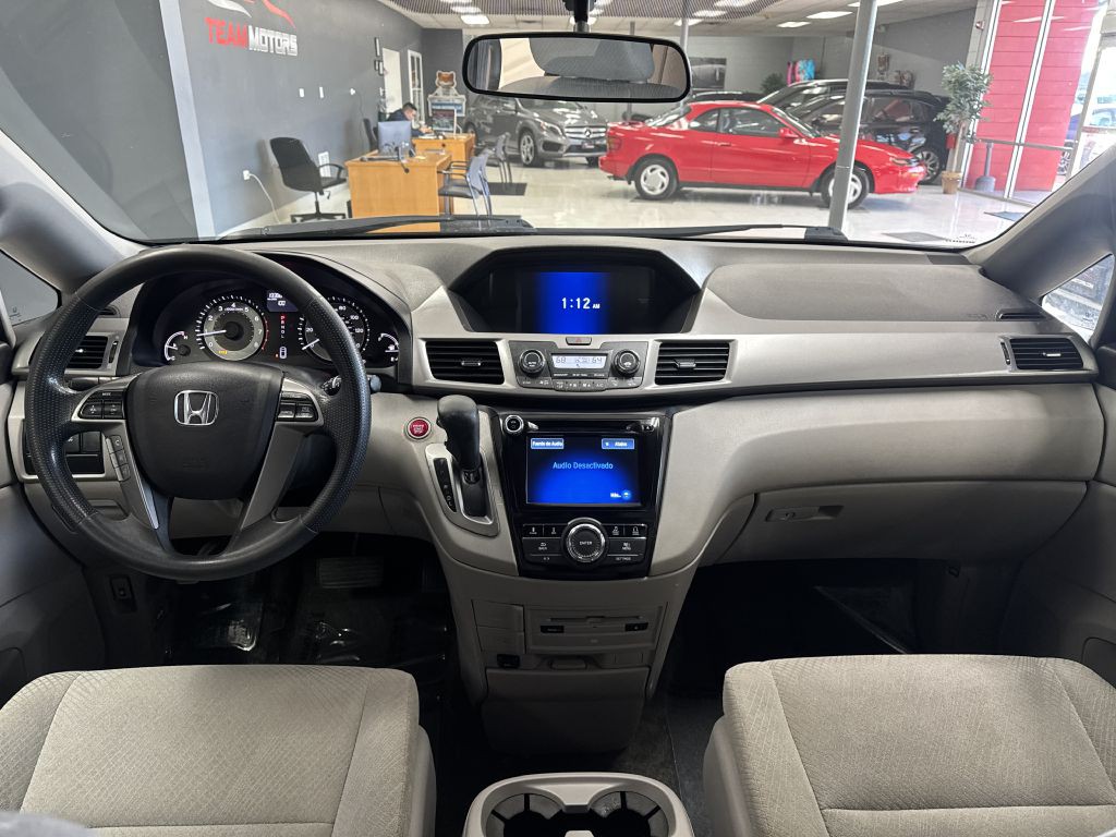 2016 Honda Odyssey Image 20